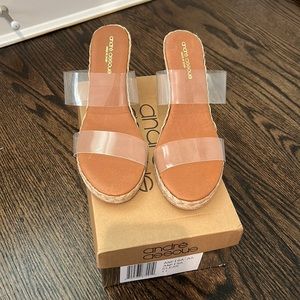 andre assous Anfisa Wedge